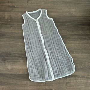 ADEN + ANAIS COZY SLEEPING BAG COTTON MUSLIN WEARABLE BLANKET